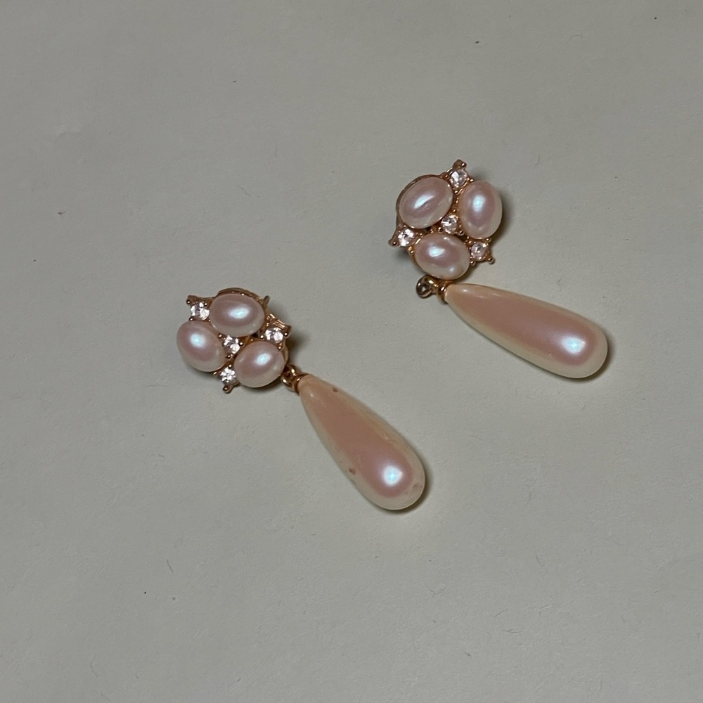 Elegant Pearl Drop Earrings